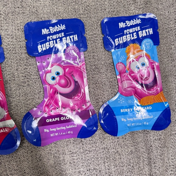 NEW Mr. Bubble Powder Bubble Bath Christmas Edition - Picture 3 of 4